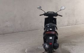 SUZUKI ADDRESS V100 CE11A