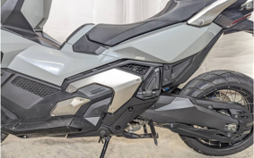 HONDA X-ADV 750 2021 RH10