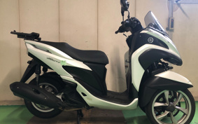 YAMAHA TRICITY 125 SE82J