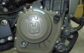 HUSQVARNA SVARTPILEN 401 2019