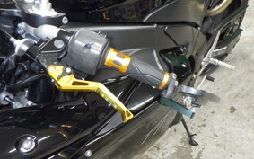 YAMAHA YZF-R1 2011