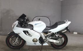 HONDA CBR600F PC35
