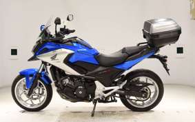HONDA NC750X Limited RC90