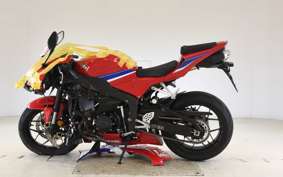 HONDA CBR600RR 2024 PC40