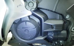 HONDA VFR1200F DCT 2014 SC63