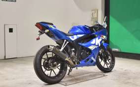 SUZUKI GSX-R125 DL33B