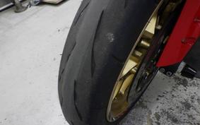 YAMAHA YZF-R1 2024