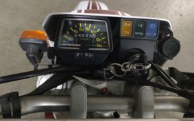 YAMAHA SEROW 225W 4JG
