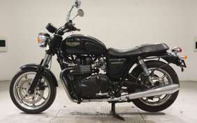 TRIUMPH BONNEVILLE 2012
