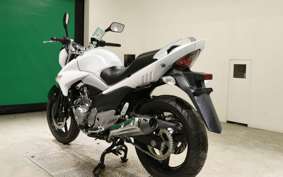 SUZUKI GSR250 2020