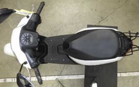 HONDA TACT-4ﾍﾞｰｼｯｸ AF79