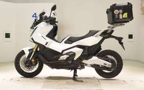 HONDA X-ADV 750 2025 RH21
