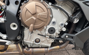 BMW S1000R 2024 0E51
