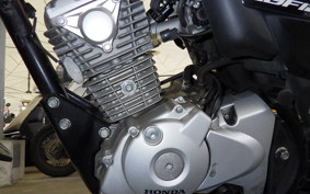 HONDA CBF125T