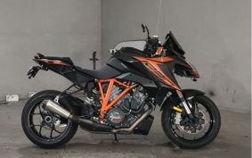 KTM 1290 SUPER  DUKE GT 2020 V6940