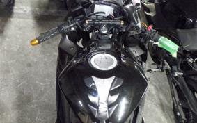 YAMAHA YZF-R3 2021 RH13J