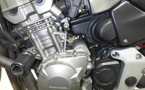 HONDA HORNET 900 2002 SC48