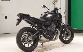 YAMAHA MT-07 2023
