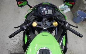 KAWASAKI ZX-25R 2008 ZX250E