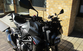 HONDA CB250R MC52