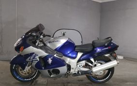 SUZUKI GSX-1300R HAYABUSA 2001 A1111