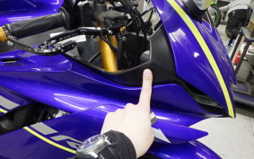 YAMAHA YZF-R6 2019