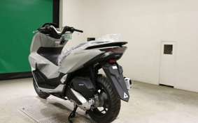 HONDA PCX 125 2005 JK05