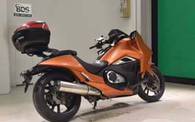 HONDA NM4 VULTUS -01 2015 RC82