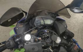 YAMAHA YZF-R25 RG10J
