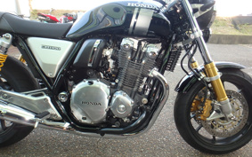 HONDA CB1100RS 2017 SC65