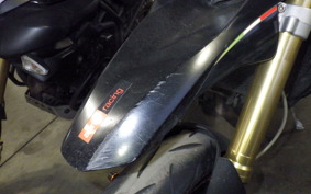 APRILIA DORSODURO 750 2009