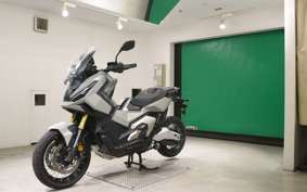 HONDA X-ADV 750 2025 RH21
