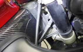 YAMAHA YZF-R1 2004
