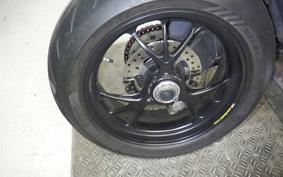 DUCATI STREETFIGHTER V4 S 2021