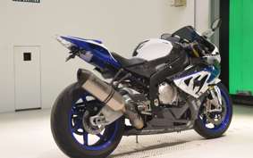 BMW HP4 2014
