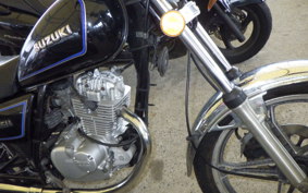 SUZUKI GN125 H