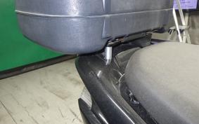 HONDA FORZA SI 2006 MF12