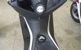 YAMAHA N-MAX SE86J