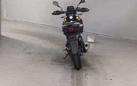 SUZUKI V STROM 250 DS11A