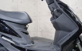 SUZUKI SU WISH  DV12B