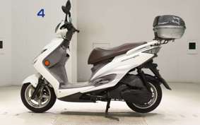 YAMAHA CYGNUS 125 X 2 2004 SE44J