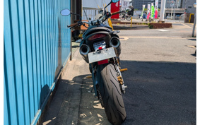 TRIUMPH STREET TRIPLE R 2010 TMD416