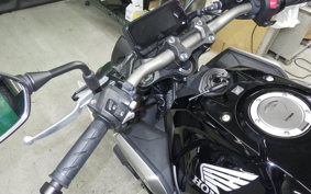 HONDA CB650R 2019 RH03