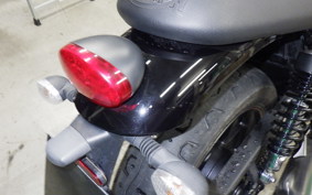 TRIUMPH STREET TWIN 2019