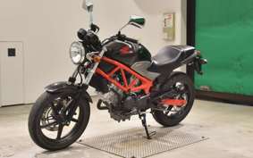 HONDA VTR 250 Gen. 2 MC33