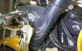 TRIUMPH BONNEVILLE T100 2006