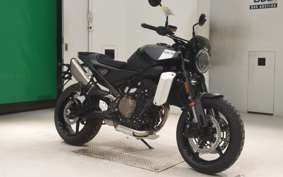 HUSQVARNA スバルトピレン801