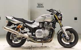 YAMAHA XJR1300 2002 RP03J
