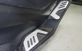 YAMAHA T-MAX 560 T 2020 SJ19J