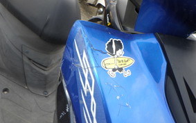 SUZUKI GSR125